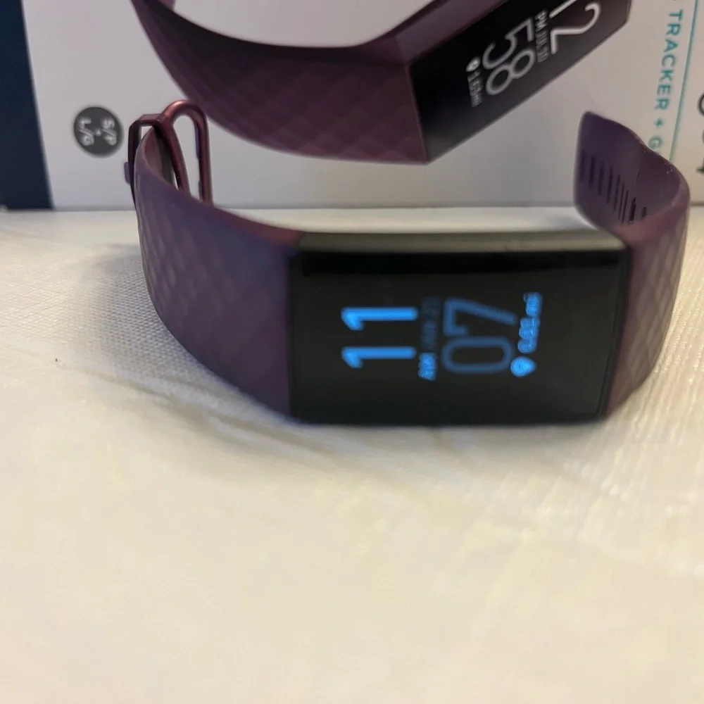 Fitbit charge 4